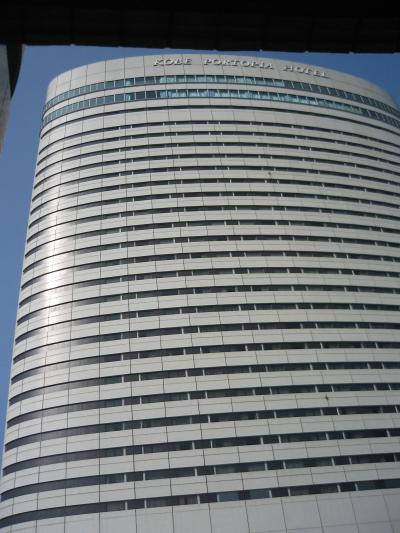 神戸ポートピアホテル「メルセデスベンツの集い2」