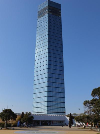 昼間の千葉ポートタワー