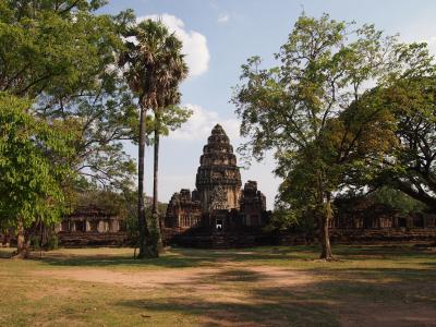 タイ旅行記（３）クメール遺跡
