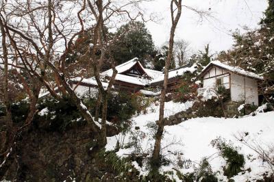 奈良市　大雪の正暦寺　古刹の雪の名庭園