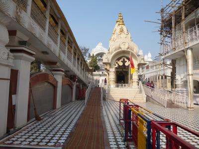 インド、寺院めぐり一人旅 2～デリー（現地化して、寺院へ）