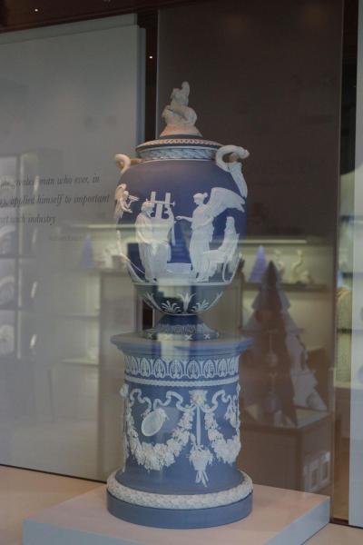 2014イギリスへ陶器と保存鉄道のたび４泊６日　その３「陶器の街ストーク・オン・トレント」