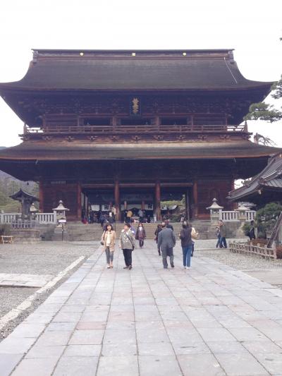 ☆食べ歩きの善光寺☆