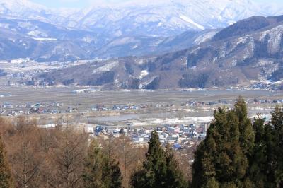 飯山寺町裏通り散歩道は雪解けです。