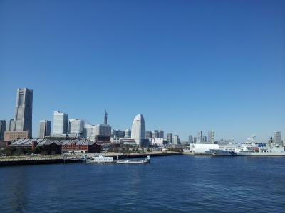 横浜の大桟橋周辺を散歩