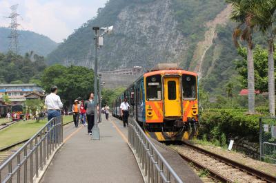 清明節休暇・集集線の旅01　車(土＋呈)駅（ﾁｬｰ･ﾂｪﾝ）周辺