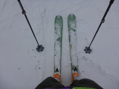 スキー板購入記念！！ガーラ湯沢で初滑走。滑り納めではなく、まだまだシーズンオンですよ。だって山スキーだから。