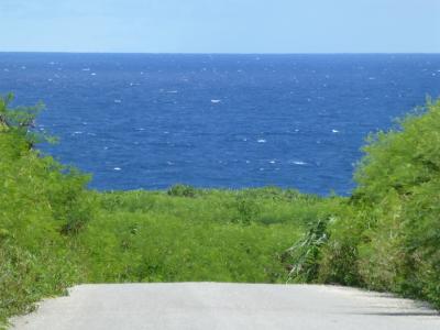 魅惑の島旅　波照間島をレンタルバイクで一周（八重山アイランドホッピングの旅）