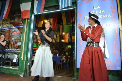 その21　2014 春　EL　 DANSHARI 　PATAGONICO　　　ブエノスアイレス街歩き　・　後編　ようやくカミニート　