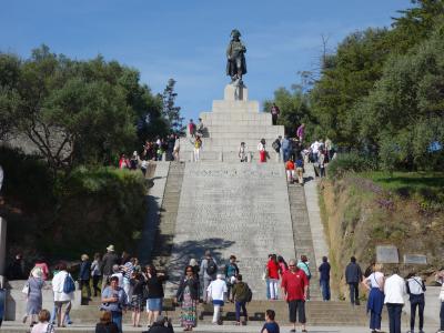 オーステルリッツ広場（Place d'Austerlitz）までナポレオンの像を見に。