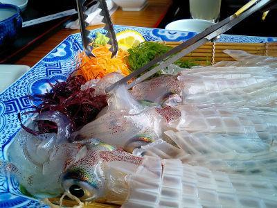 ふたたび 呼子イカの活け造り だあー \(^b^)/