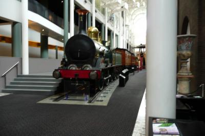 大宮の鉄道博物館とシドニーのパワーハウス・ミュージアム