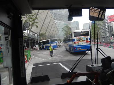 東京駅八重洲口側グランルーフ付近の風景