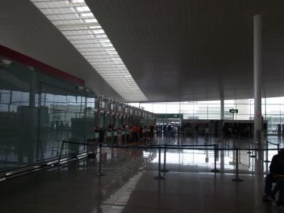 sf2 バルセロナのホテルで軽いトラブル、その後パリへ、