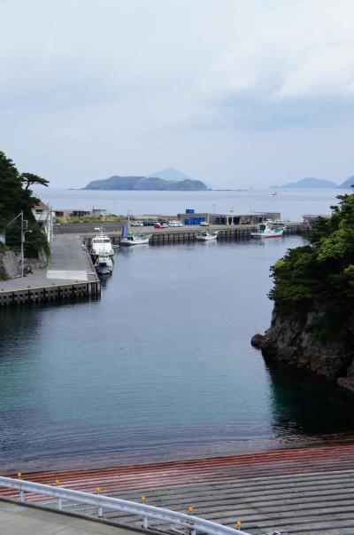 村営船にしきで渡る式根島、滞在３時間の温泉島旅