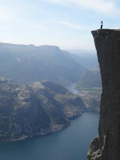 晴れたぞ！プレーケストーレン(Preikestolen)