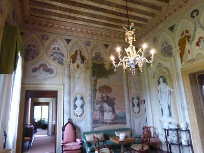 初夏の優雅な北イタリア旅行♪　Ｖｏｌ５３（第４日目午前）　☆ヴィチェンツァ（Vicenza)：美しい貴族の館「ヴィラ・アイ・ナーニ」（Villa Ai Nani)を鑑賞♪
