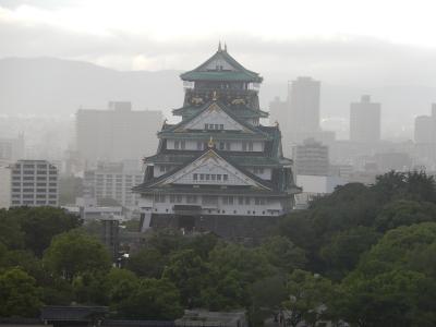 久しぶりに見た黄昏時の大阪城