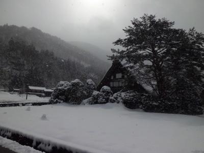 【3月】飛騨高山と北陸を電車とバスでぐるっと一周旅【白川郷】