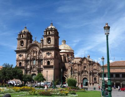 ２０１４年　南米世界遺産紀行　その２０　クスコの町　サント・ドミンゴ教会　１２角の石　アルマス広場