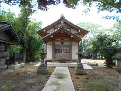 武蔵上里　１１世紀後半には定住化した武蔵七党丹党に属する勅使河原氏が応永年間（１３世紀後半～１４世紀前半）に創建と伝えられる『丹生神社』散歩