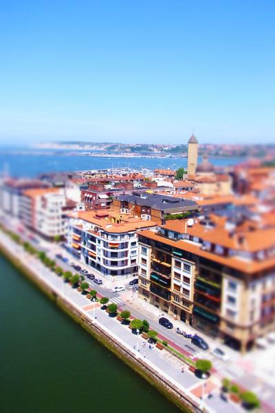 2013 ヨーロッパ周遊1ヶ月の旅 (7)ビルバオ 世界遺産ビスカヤ橋のゴンドラ、そしてせっかくなら橋の上へ登ってみよう!