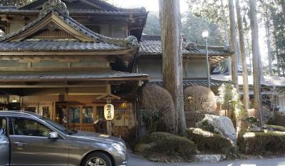 日本三名泉下呂温泉を「湯之島館」で優雅なひととき  
