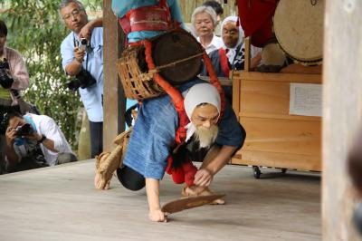 旅するイルカ♪　京都　美山　祇園社の神楽へ　Part 3　（神社内太鼓編）