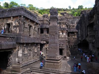 西インド遺跡巡り(2)エローラ&amp;ピタルコーラ石窟寺院