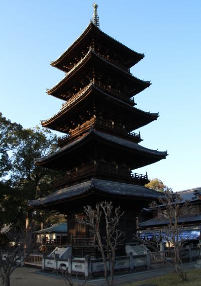 四国霊場第七十番札所 七宝山 持宝院 本山寺