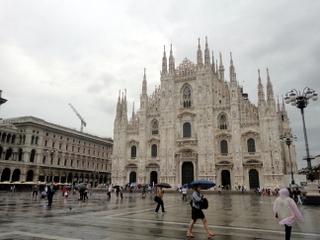 母を連れて三千里(日本移動~イタリア-ミラノ、ベローナ編)