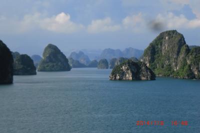 東南アジアへの旅 ④ スタークルーズ ハロン湾