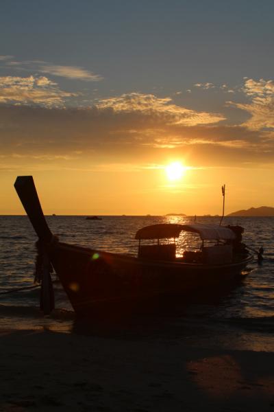 2014年4月/タイ-1/3連休で急遽リーペ島へ