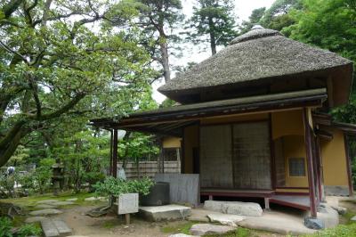 散歩歩きの金沢、兼六園と金沢城址