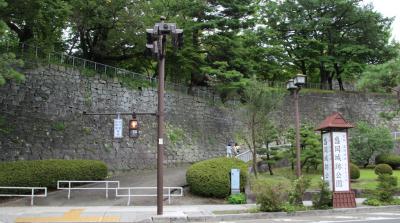 重厚な石垣が残る盛岡城登城