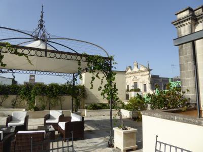 真夏の優雅な南イタリア旅行　Napoli×Puglia♪　Ｖｏｌ２３４（第１３日目朝）　☆レッチェ（Lecce）：「Patria Palace Hotel Lecce」の屋上から朝のレッチェを眺めて♪