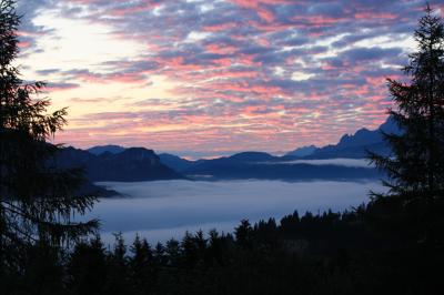 2014年　チロル 皇帝山脈紀行 絶景の５つ星ホテルで過ごす１週間　【5】早朝、朝焼けと雲海を見る