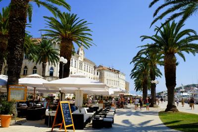 クロアチア - アドリア海東岸の旅 【トロギール&スプリット】