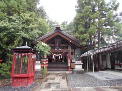 羽前上山　上山城主松平氏が赴任地に移動の際夢枕のお告げで河川の氾濫を避けたとして城内に祀った『栗川稲荷神社』散歩