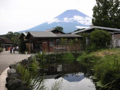 山中湖と忍野八海から見る富士山