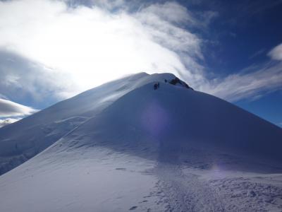 The ascent of Mont Blanc ～あなたもできるモンブラン（標高4810m）登山～　動画も見れちゃいます。。。