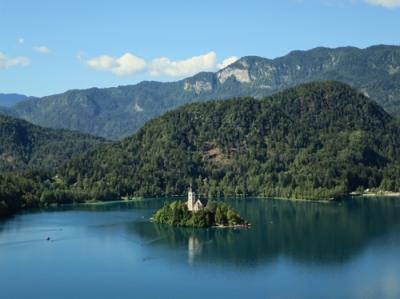 夏のクロアチア・スロベニア旅行（１）★ブレッド湖・ポストイナ鍾乳洞