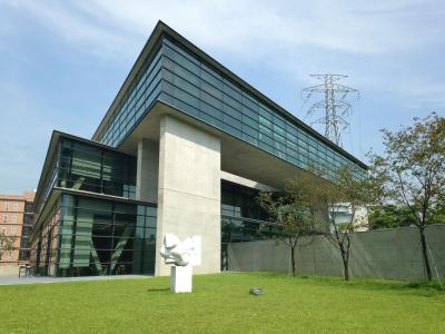 亜州大學 現代美術館