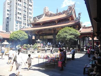 2012年　2泊3日台北旅行　～2日目（龍山寺、フカヒレ、士林夜市）～