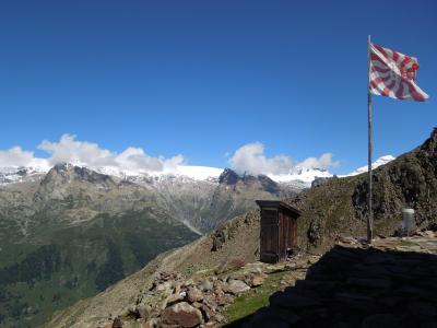 スイス･ハイキングの旅 2014夏（9） カンデルシュテ−ク（ビーチホルン・ヒュッテ）