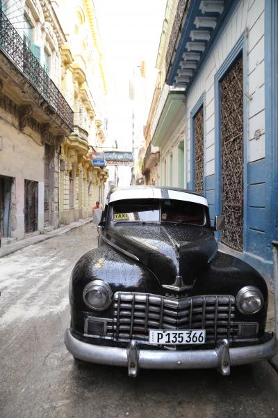 太陽の社会主義国、キューバ・ハバナの旅