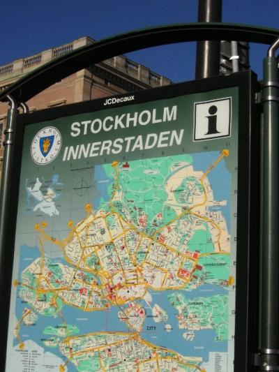 弾丸トラベルで青空のストックホルム散歩