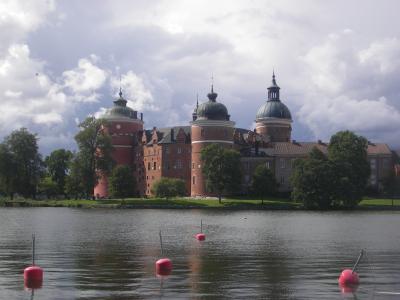 北欧三カ国家族旅行　その2の3　スウェーデン編　グリプスホルム城&マリエフレッド日帰り旅行