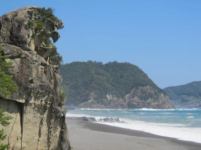 熊野古道松本峠、鬼ヶ城、獅子巌、花の窟を巡る