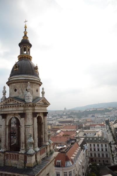 聖イシュトバーン大聖堂からブダペストの街並みを眺め、中央市場で朝食 ~ 美しい街並みとワインを求めてハンガリー北東部の旅2014 Vol.3